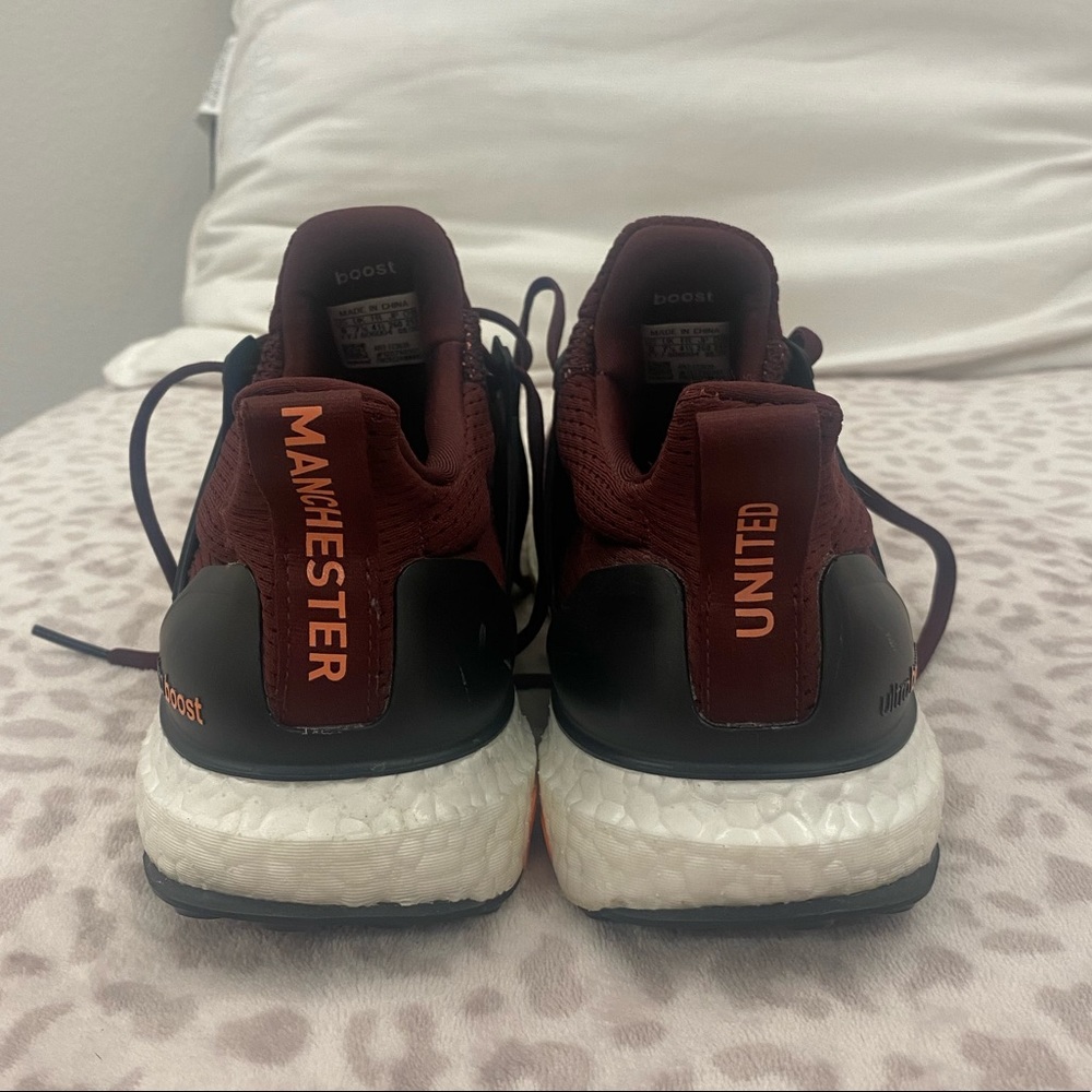 Adidas Ultraboost- Manchester View 3